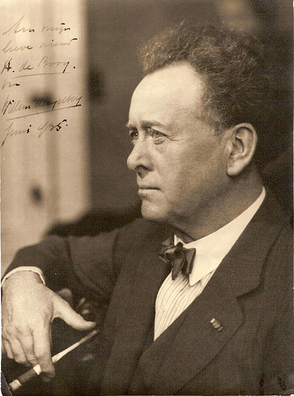 Joseph Wilhelm Mengelberg (1871 – 1951) was een Nederlandse dirigent die van 1895 tot 1945 aan de leiding stond bij het Concertgebouworkest van Amsterdam. In 1895 werd hij uitgenodigd om de bekende Willem Kes bij dit orkest op te volgen. Willem Kes had het Concertgebouworkest omgevormd tot een gedisciplineerd beroepsorkest. Zijn vader was architect en beeldhouwer en onder andere in Katwijk bekend van het leveren van het hoog- en Ignatiusaltaar voor de oude kapel van Het Heerenschool wat later het missiecollege werd. Helaas is dit alles met het bombardement in de oorlogsjaren verloren gegaan.