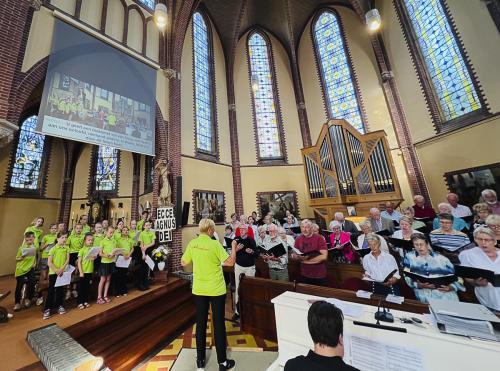 240623-St.-Jansfeest-St.-Jansviering-in-de-kerk-7