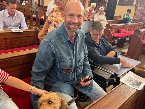 261004 Gezinsviering met dierenzegening